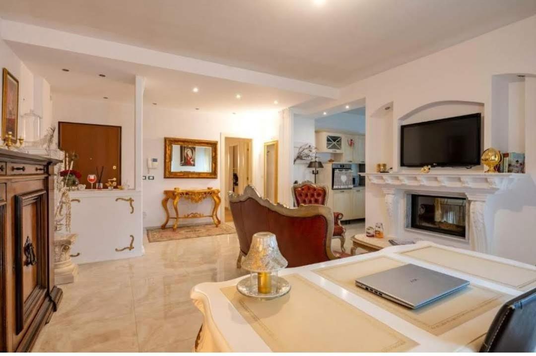 Casa Dieste Carovigno Buitenkant foto